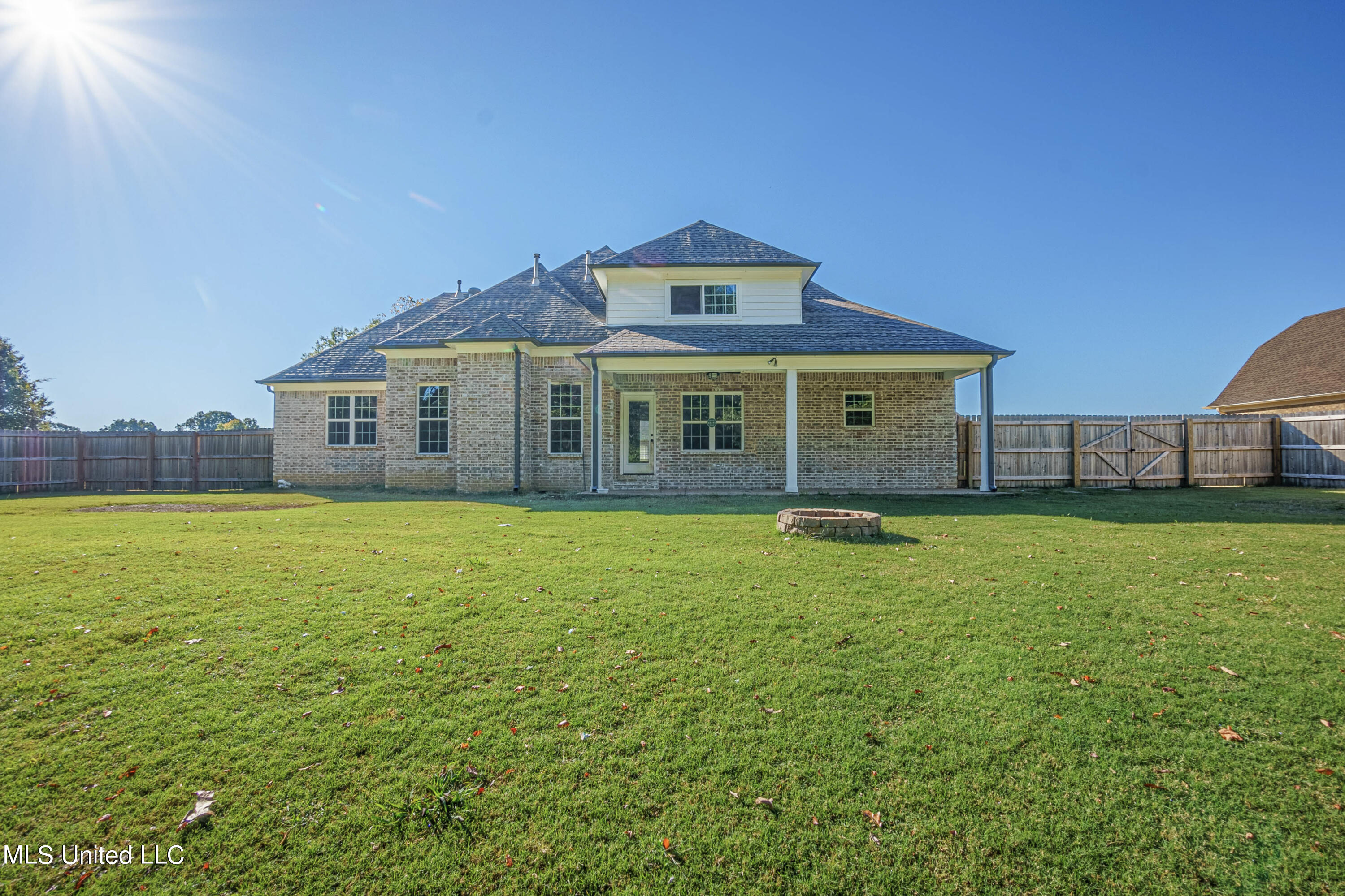 5640 Drew Glazer Drive Property Photo 27