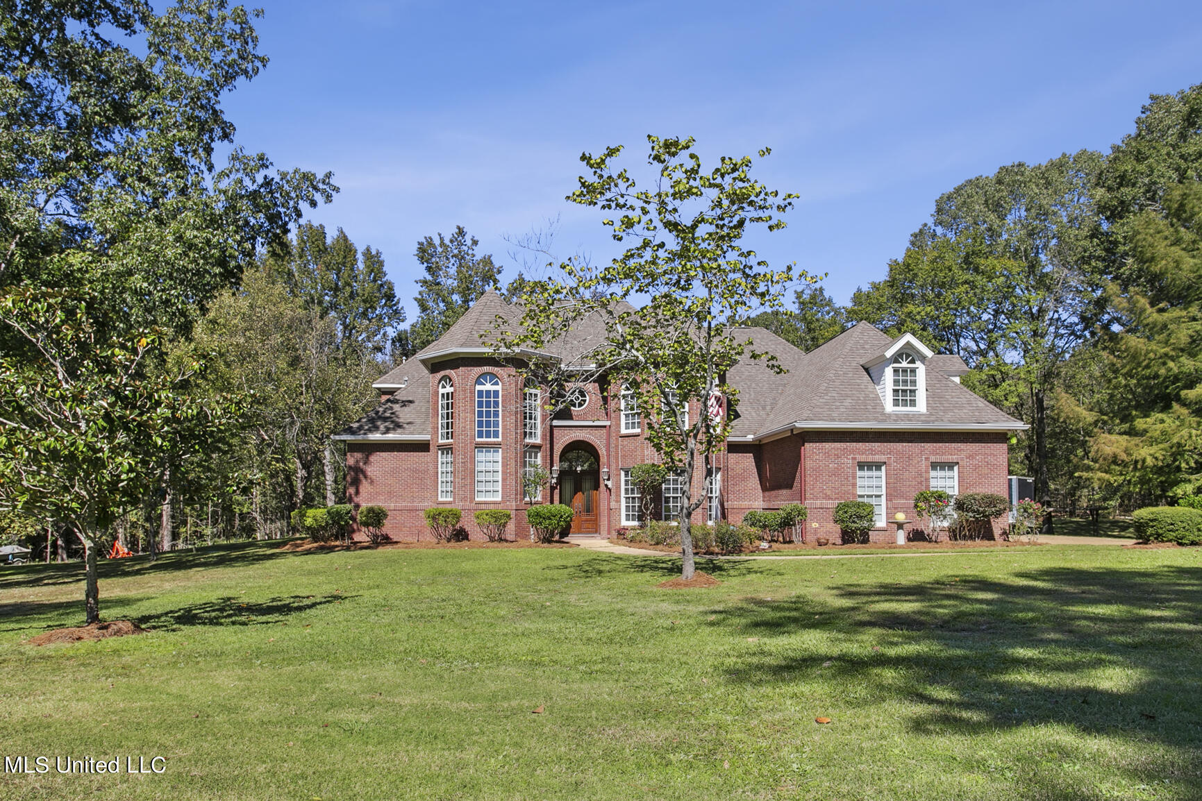 283 Deer Haven Drive Property Photo 1