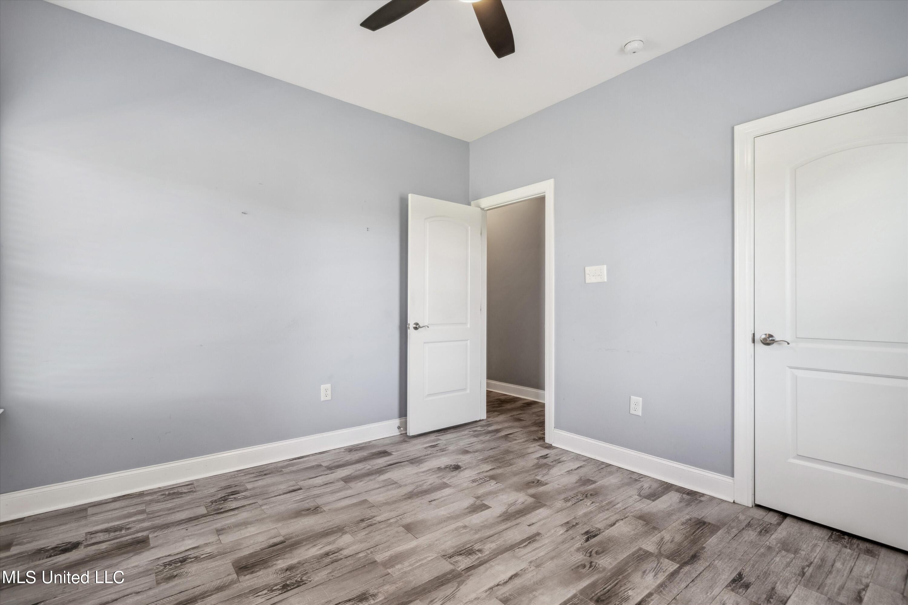 46 Tyro Road Property Photo 23