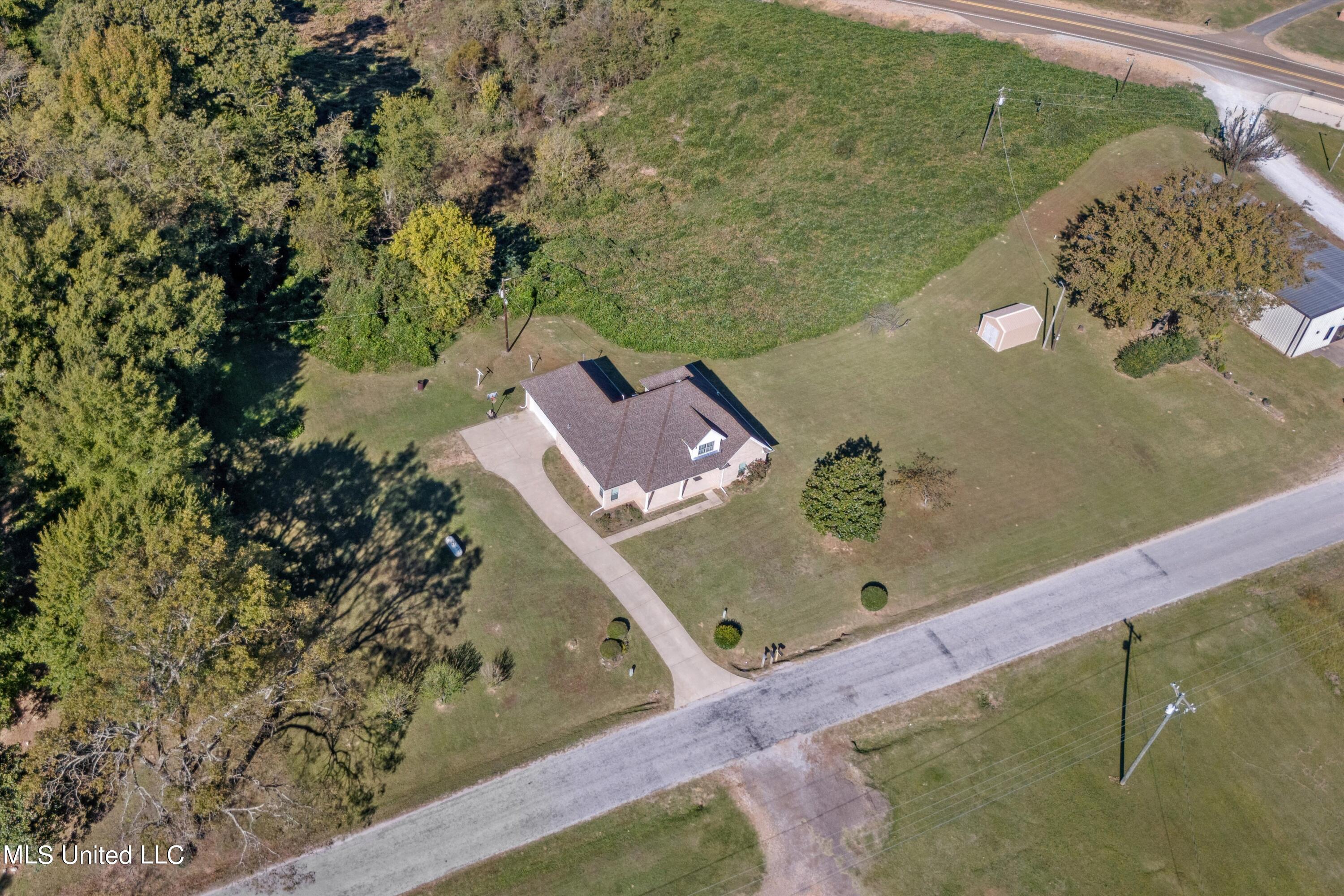 46 Tyro Road Property Photo 27