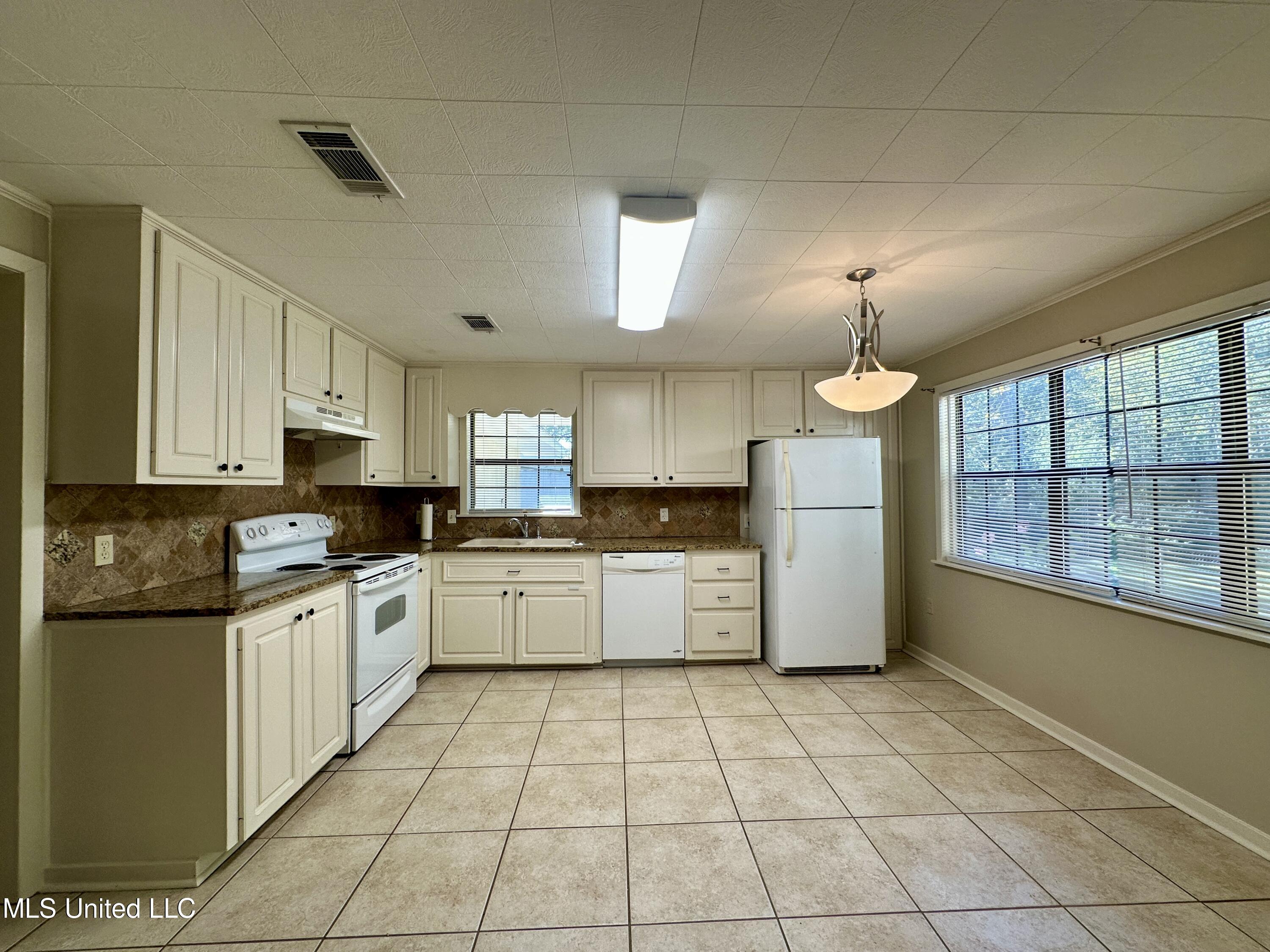 5214 Old Jackson Road Property Photo 17