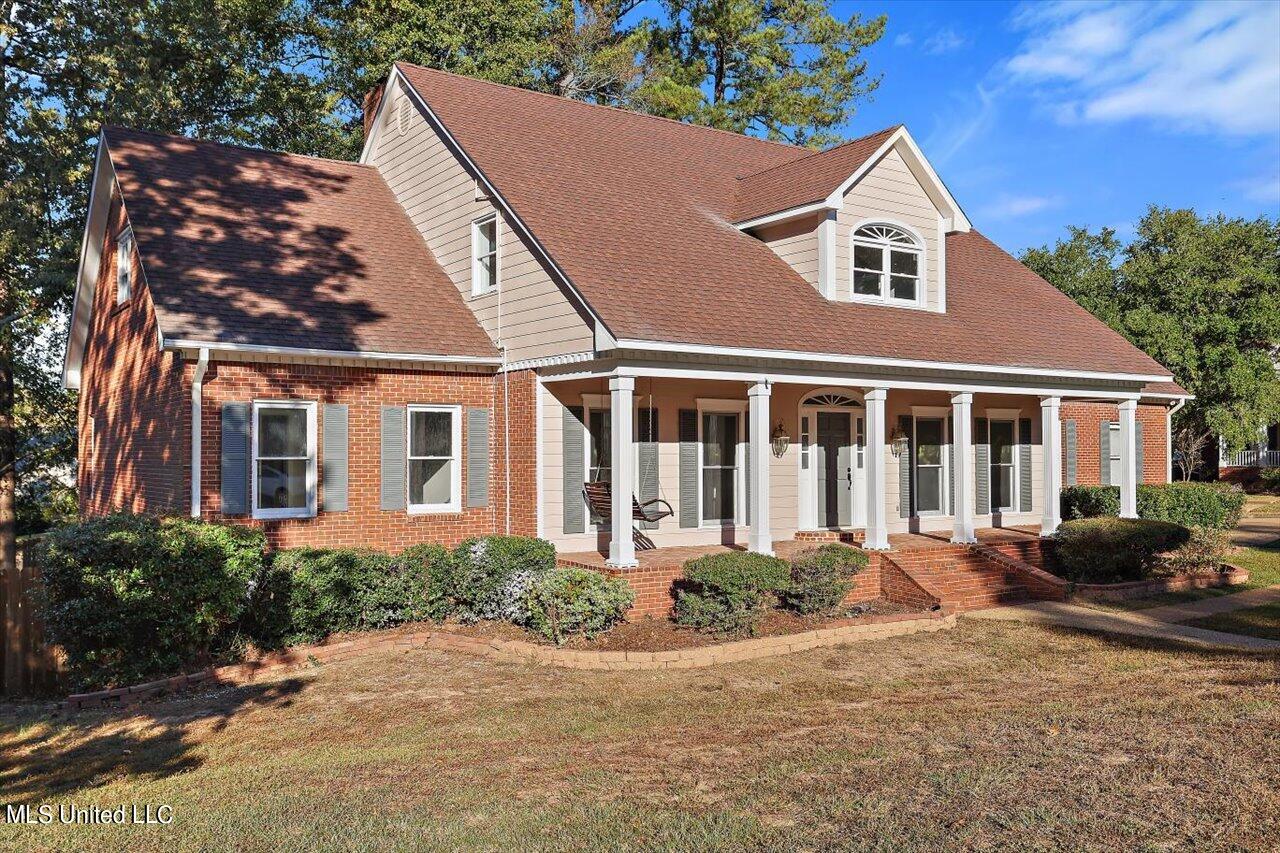 300 Monterey Drive Property Photo 2