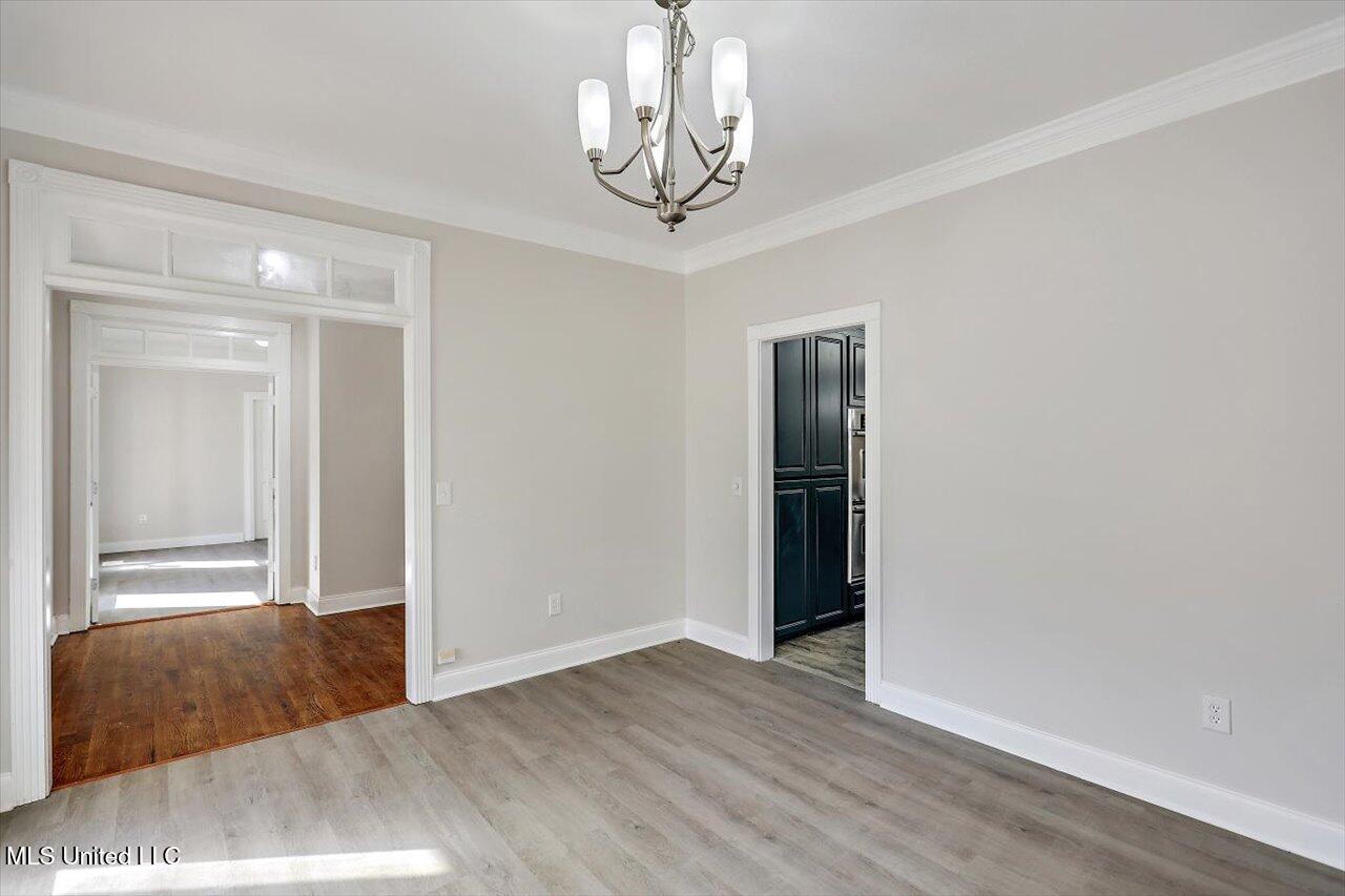 300 Monterey Drive Property Photo 19