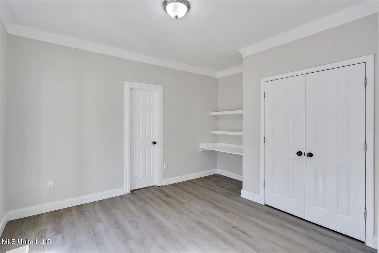300 Monterey Drive Property Photo 24