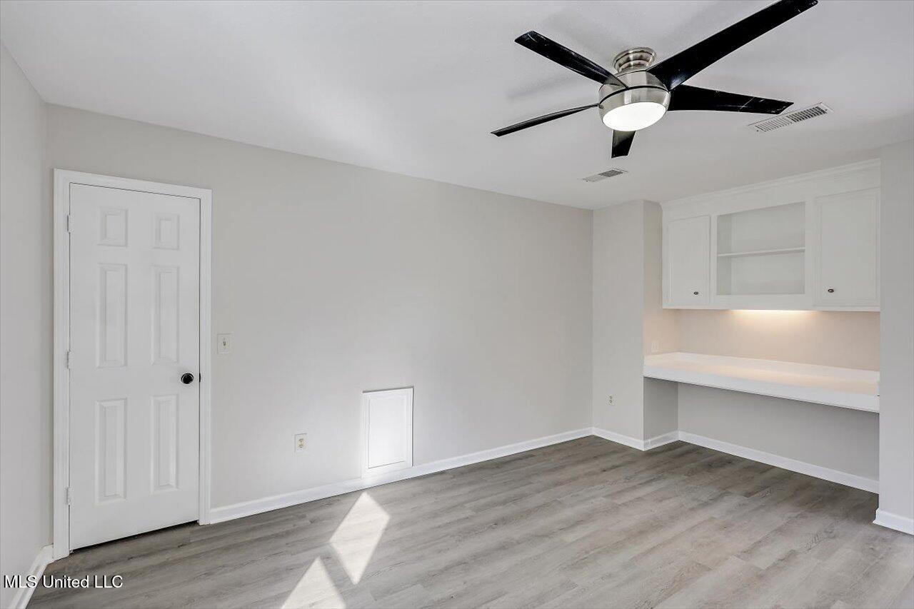 300 Monterey Drive Property Photo 35