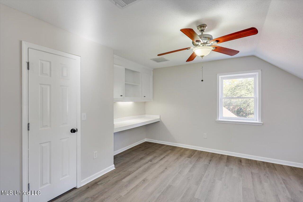 300 Monterey Drive Property Photo 36