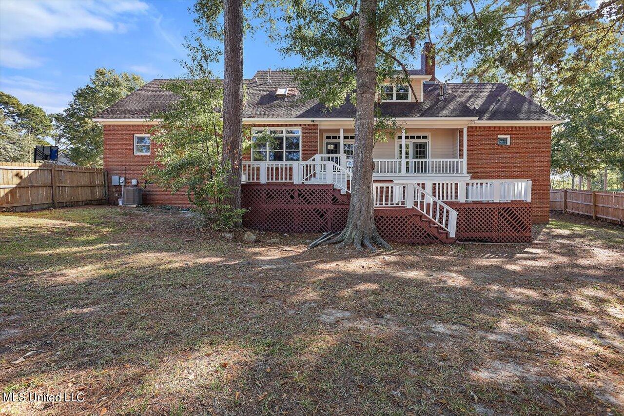 300 Monterey Drive Property Photo 51