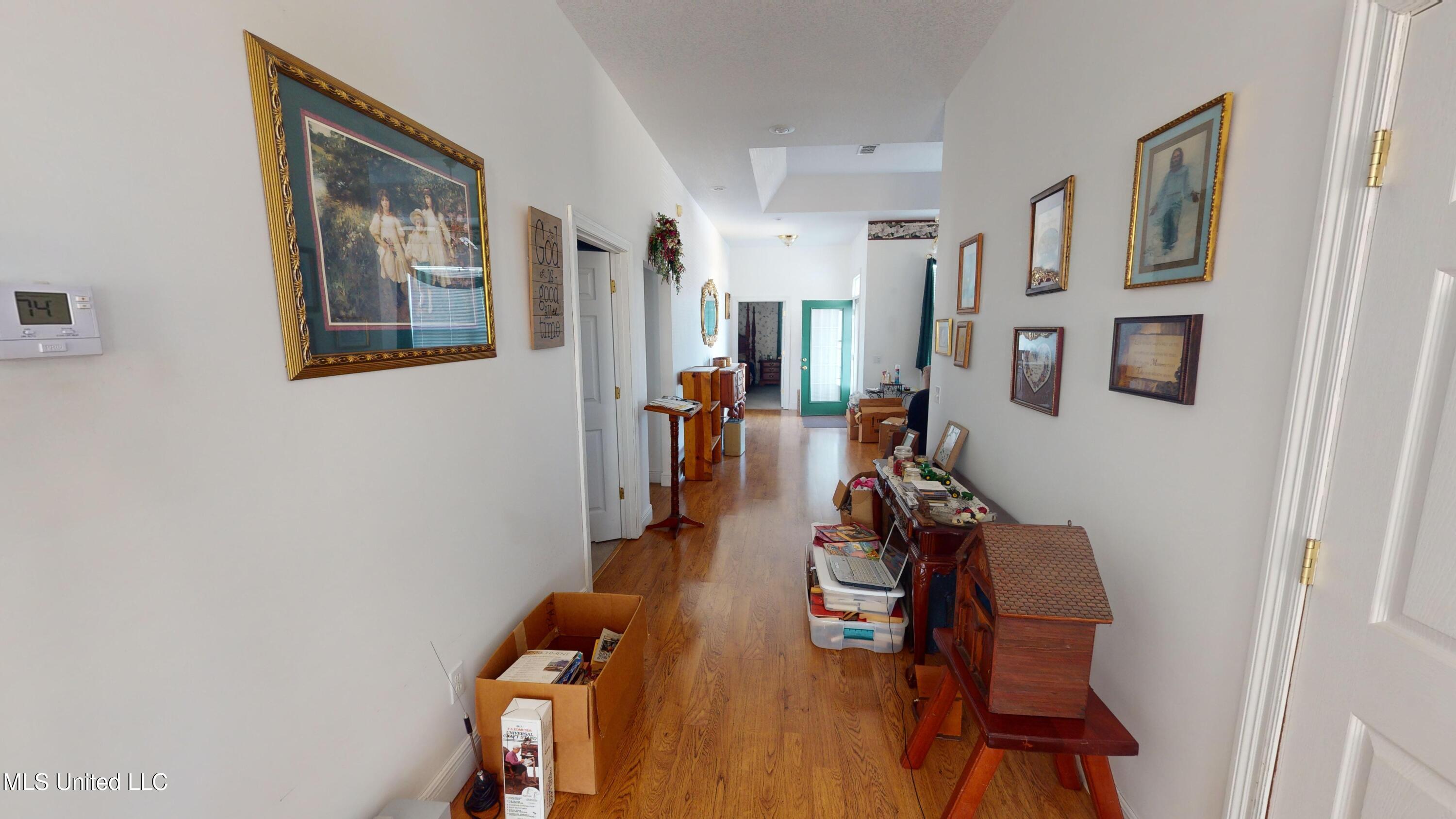 4385 Stringfellow Road Property Photo 5