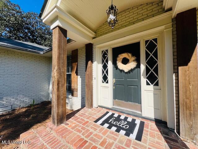 206 Lewis Street Property Photo 2