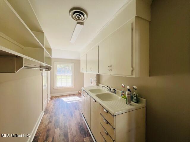 206 Lewis Street Property Photo 14