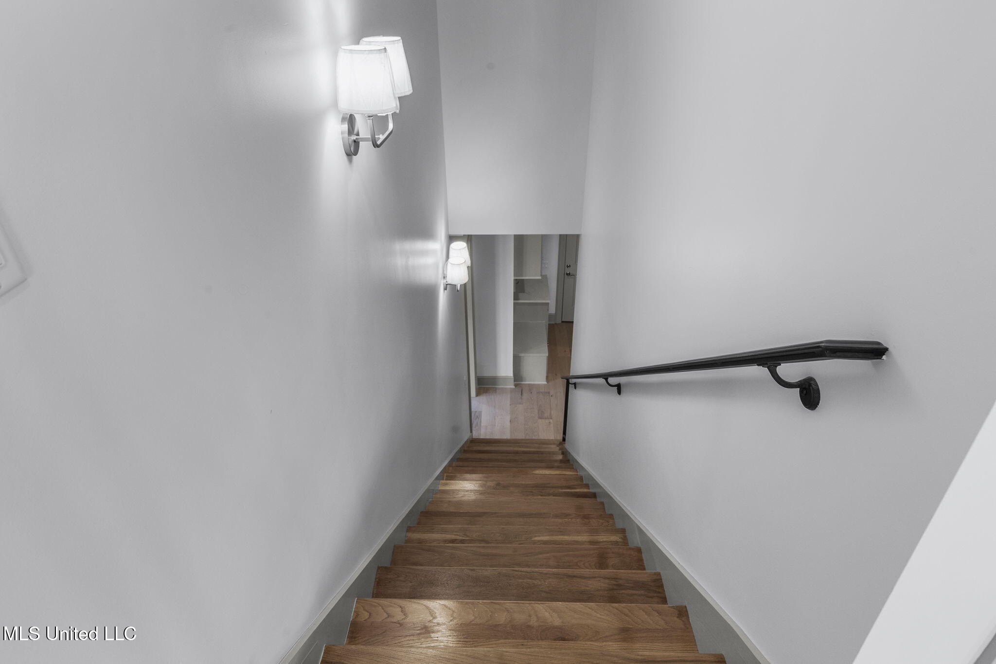 311 Felicity Street Property Photo 38