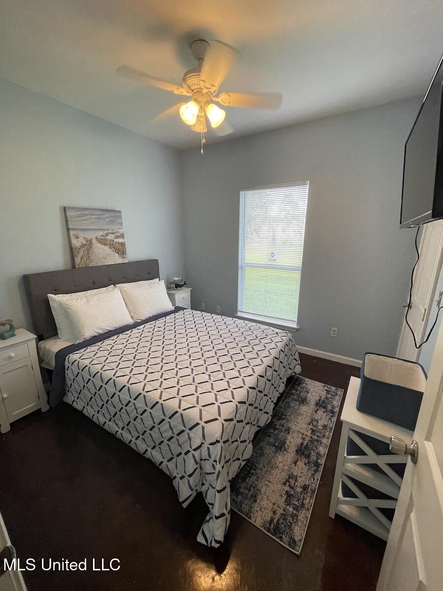 203 Milner Avenue Property Photo 6