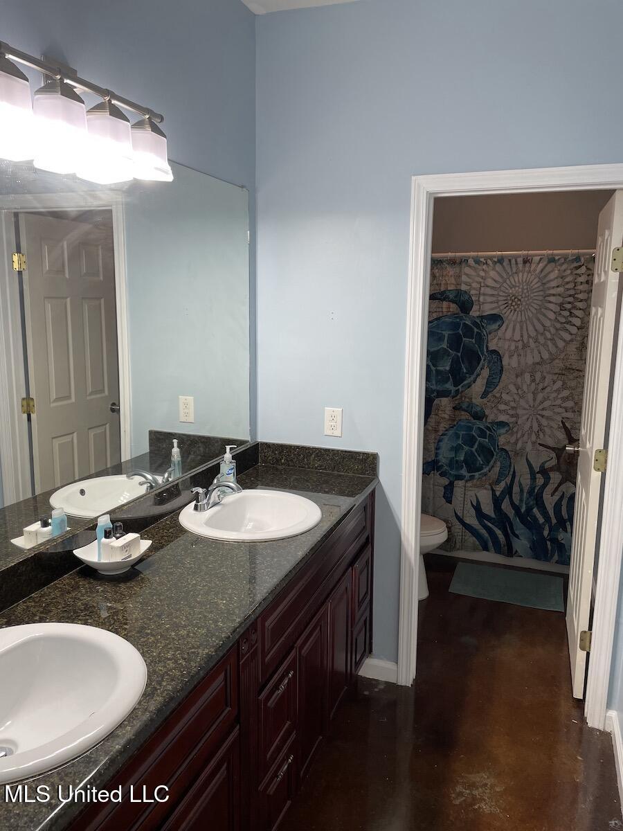 203 Milner Avenue Property Photo 8