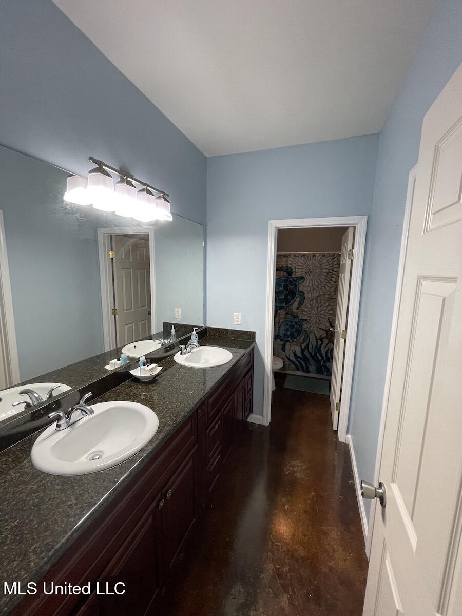 203 Milner Avenue Property Photo 9