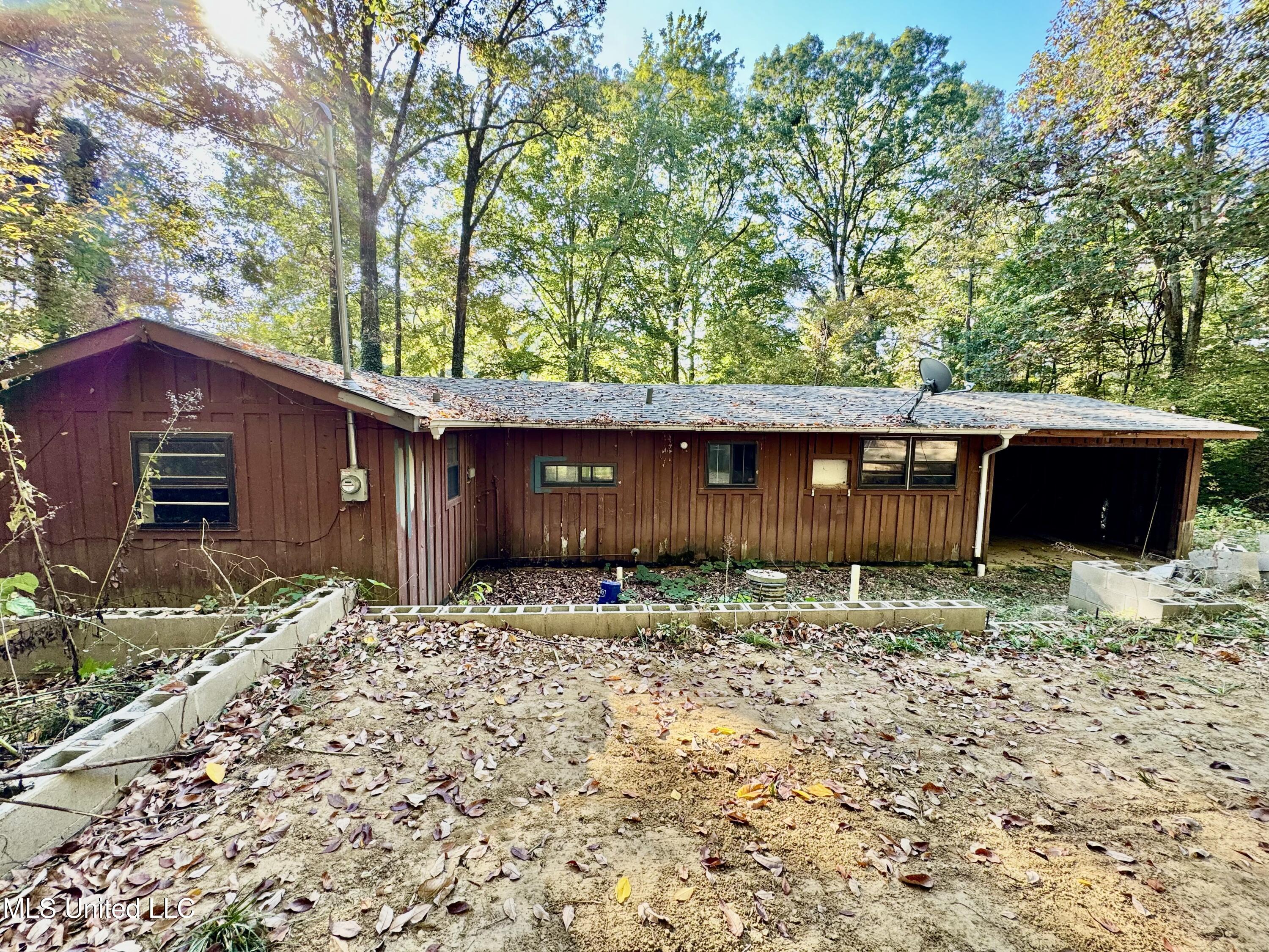 11485 Walnut Drive Property Photo 2