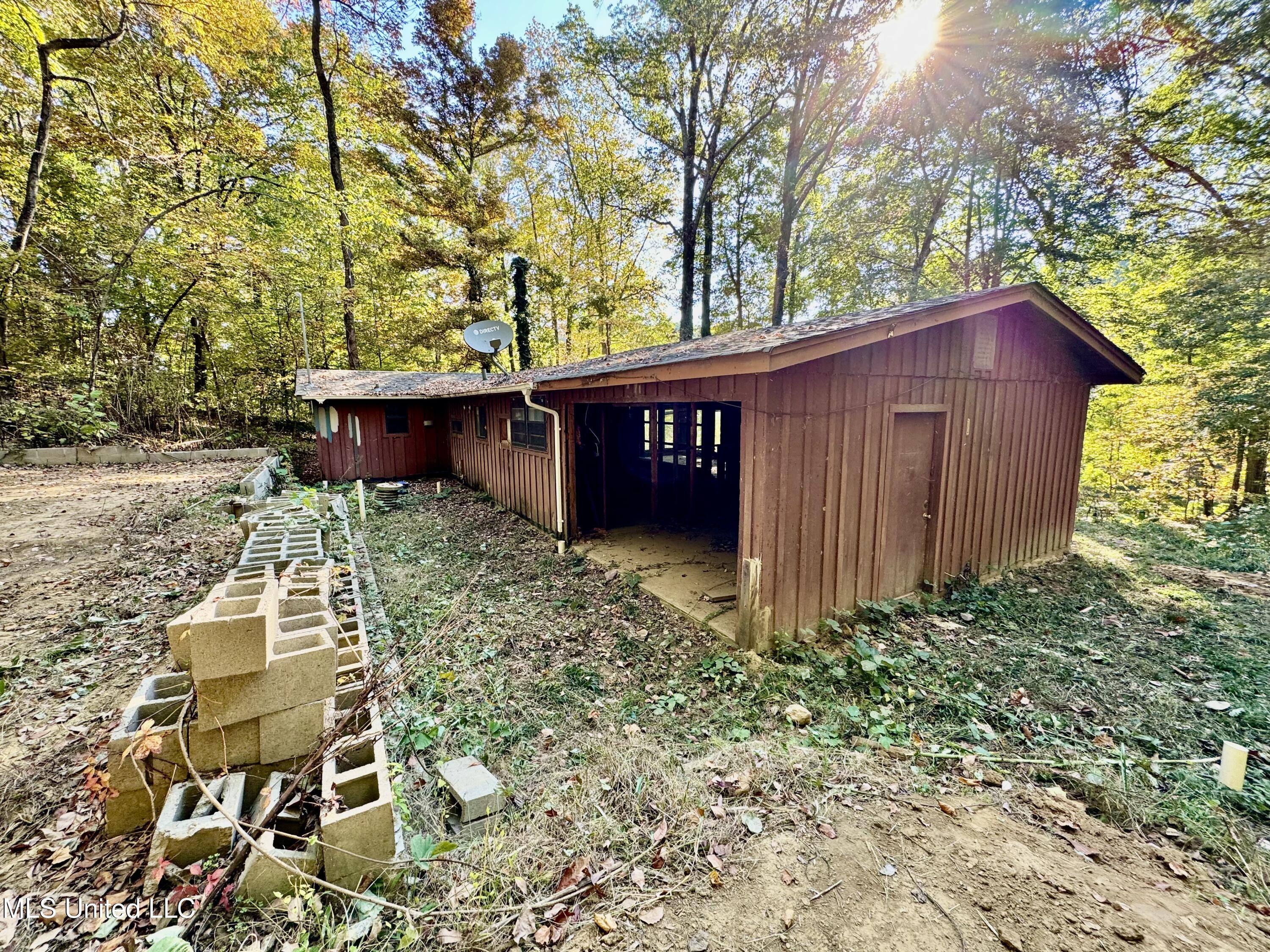 11485 Walnut Drive Property Photo 3