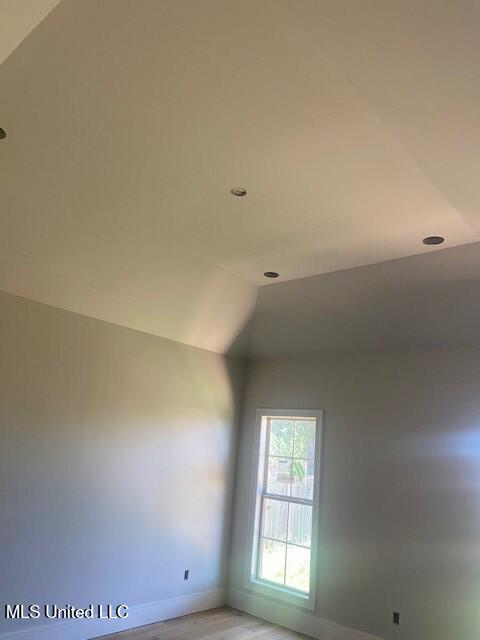 124 Saint Croix Lane Property Photo 9