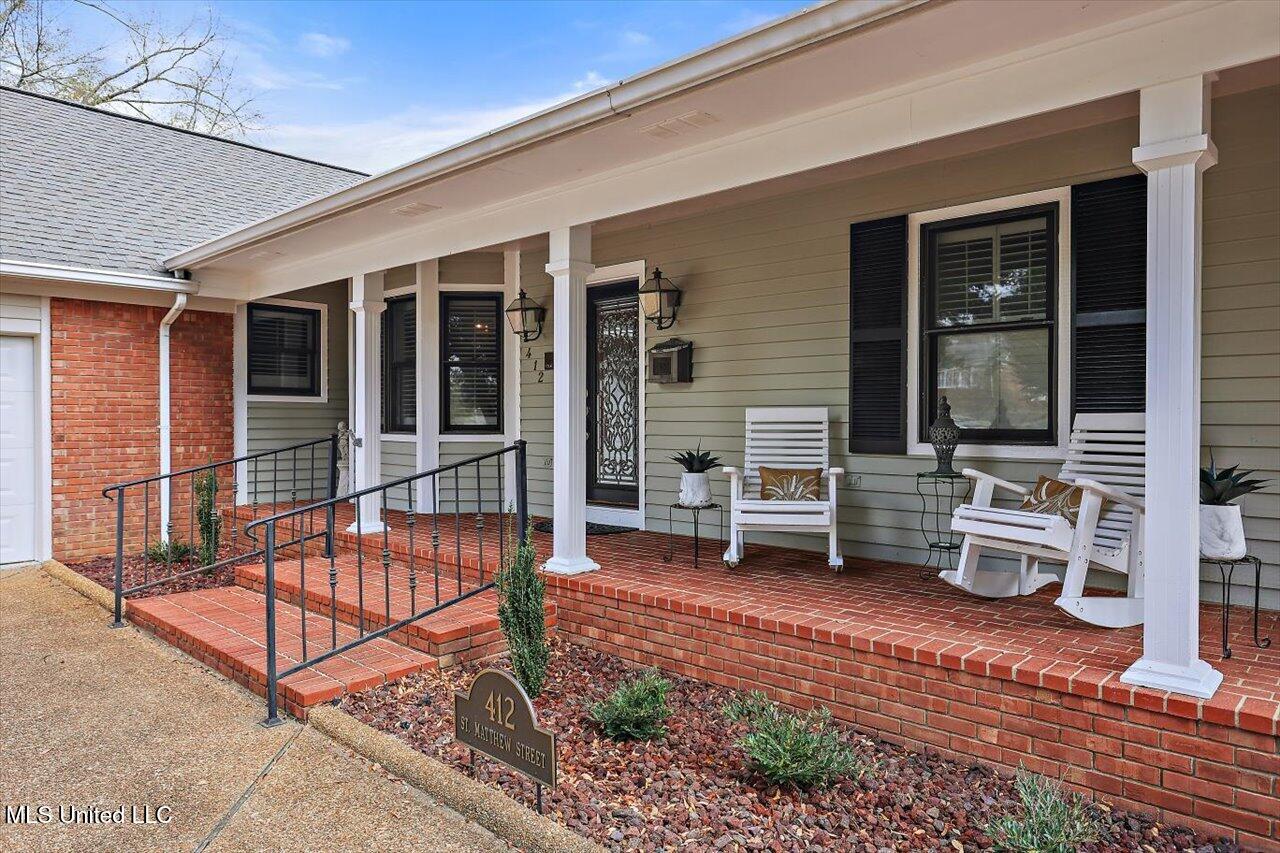 412 St Matthew Street Property Photo 3