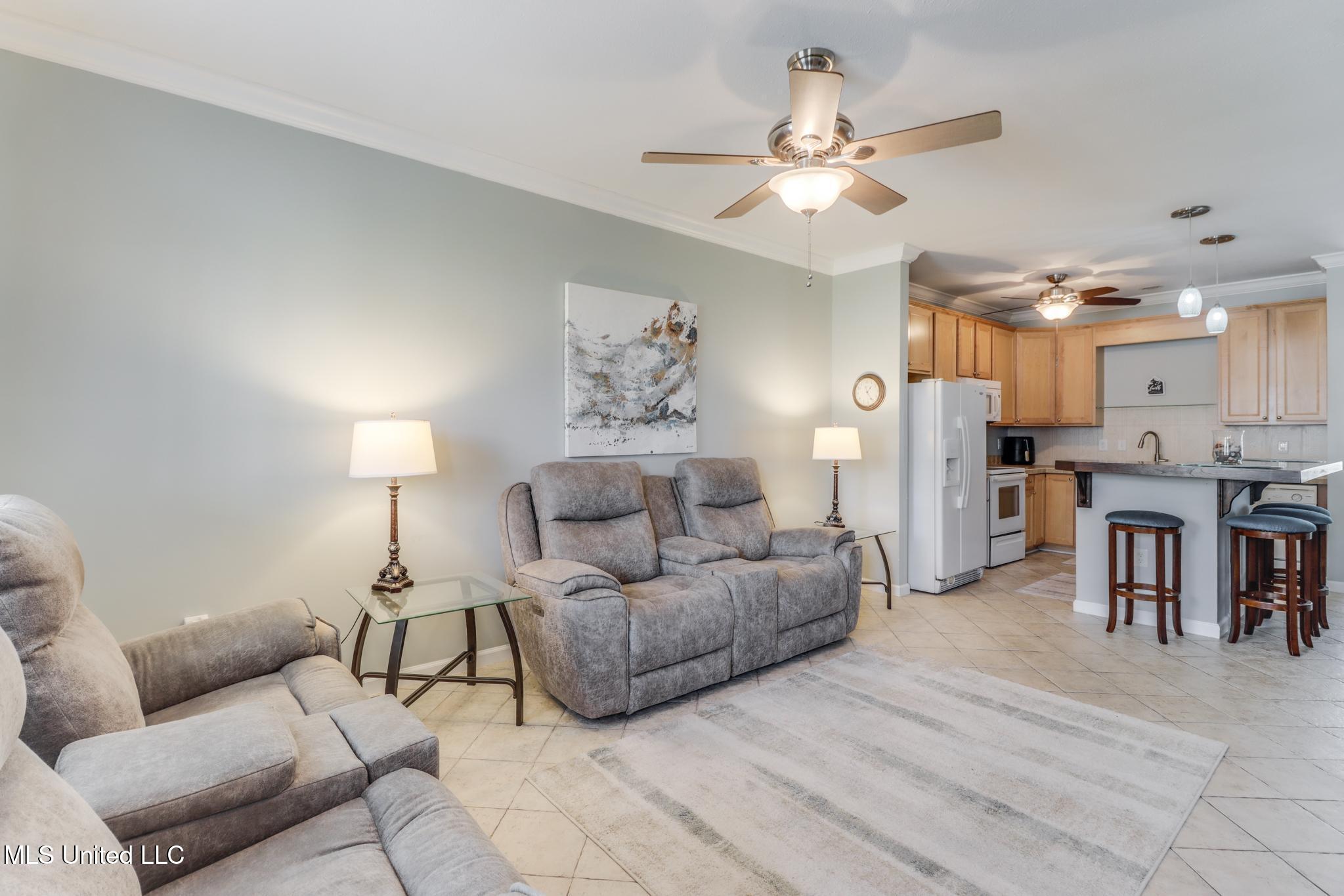 1515 E Beach Boulevard Property Photo 8
