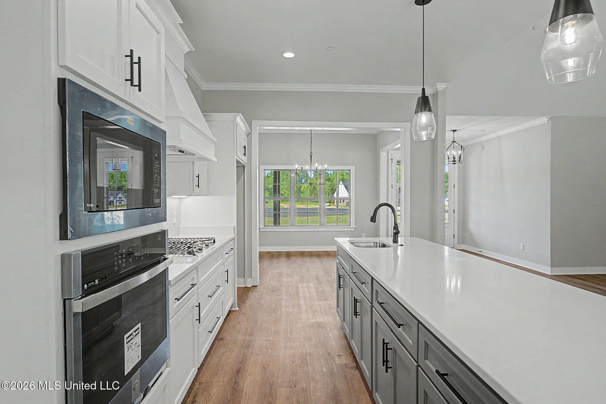 9069 Bennett Trail Property Photo 7