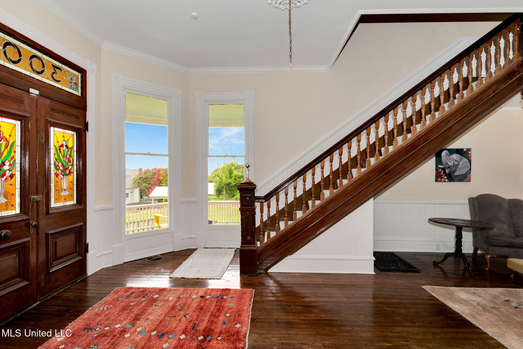 300 Linton Avenue Property Photo 6