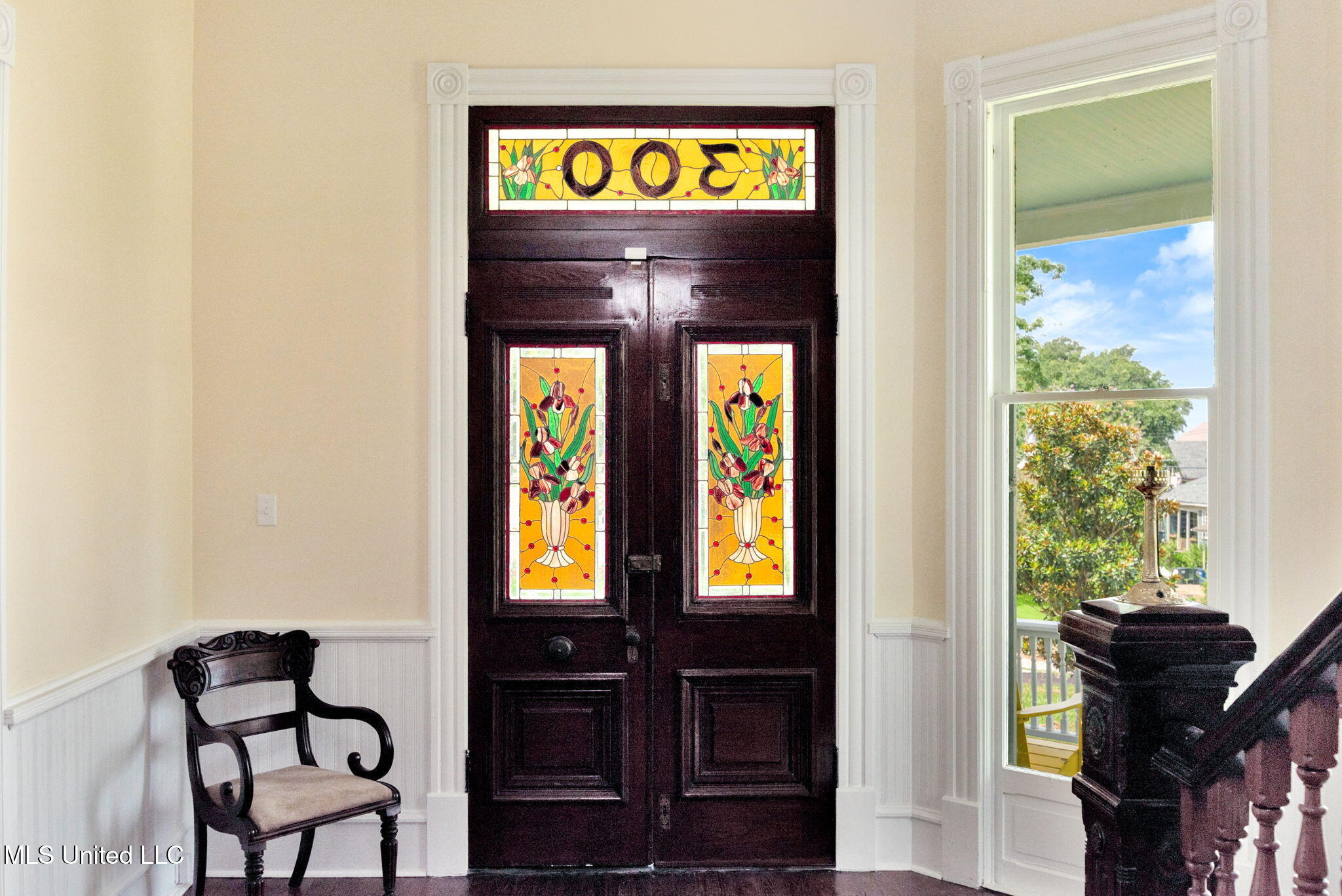 300 Linton Avenue Property Photo 7