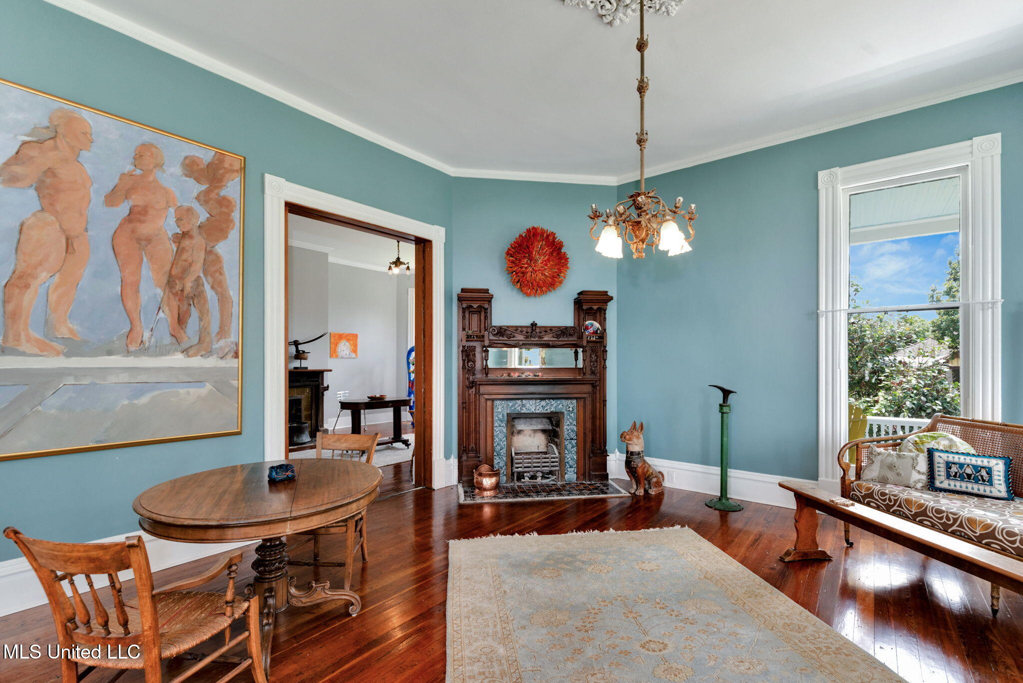 300 Linton Avenue Property Photo 8