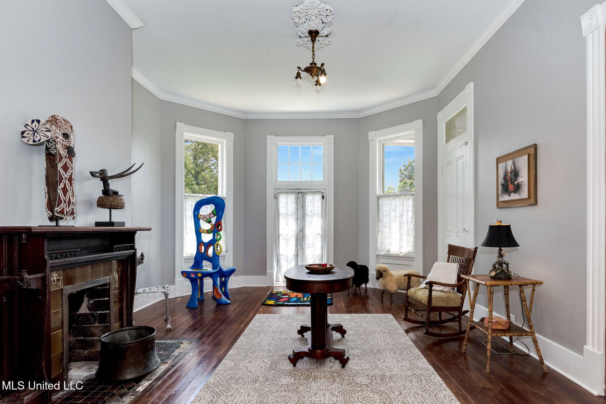 300 Linton Avenue Property Photo 13