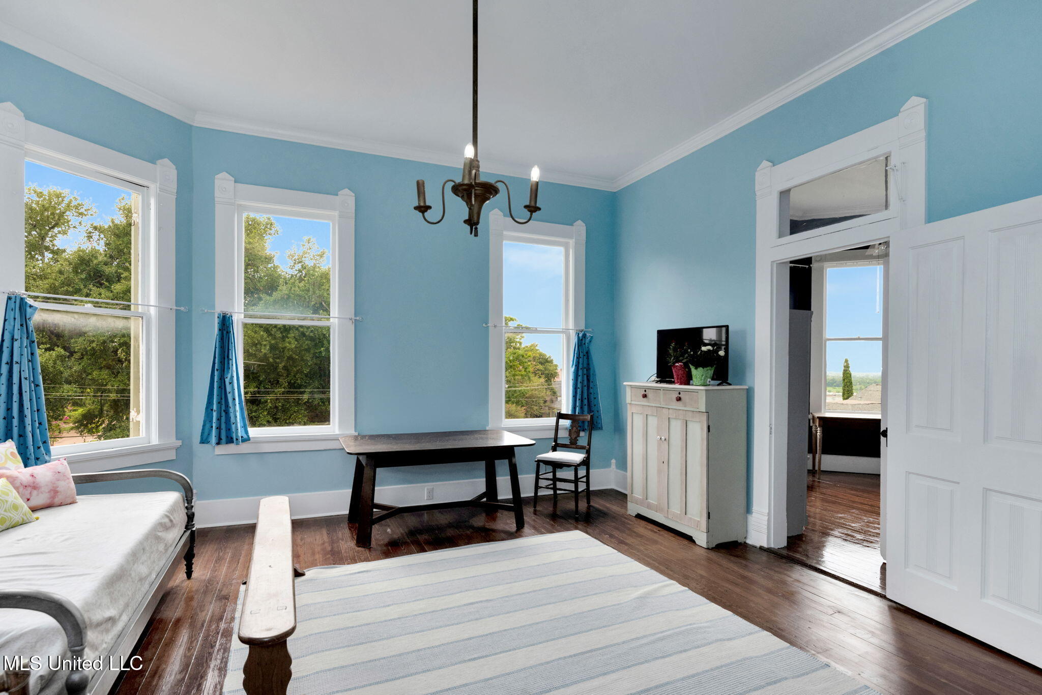 300 Linton Avenue Property Photo 30