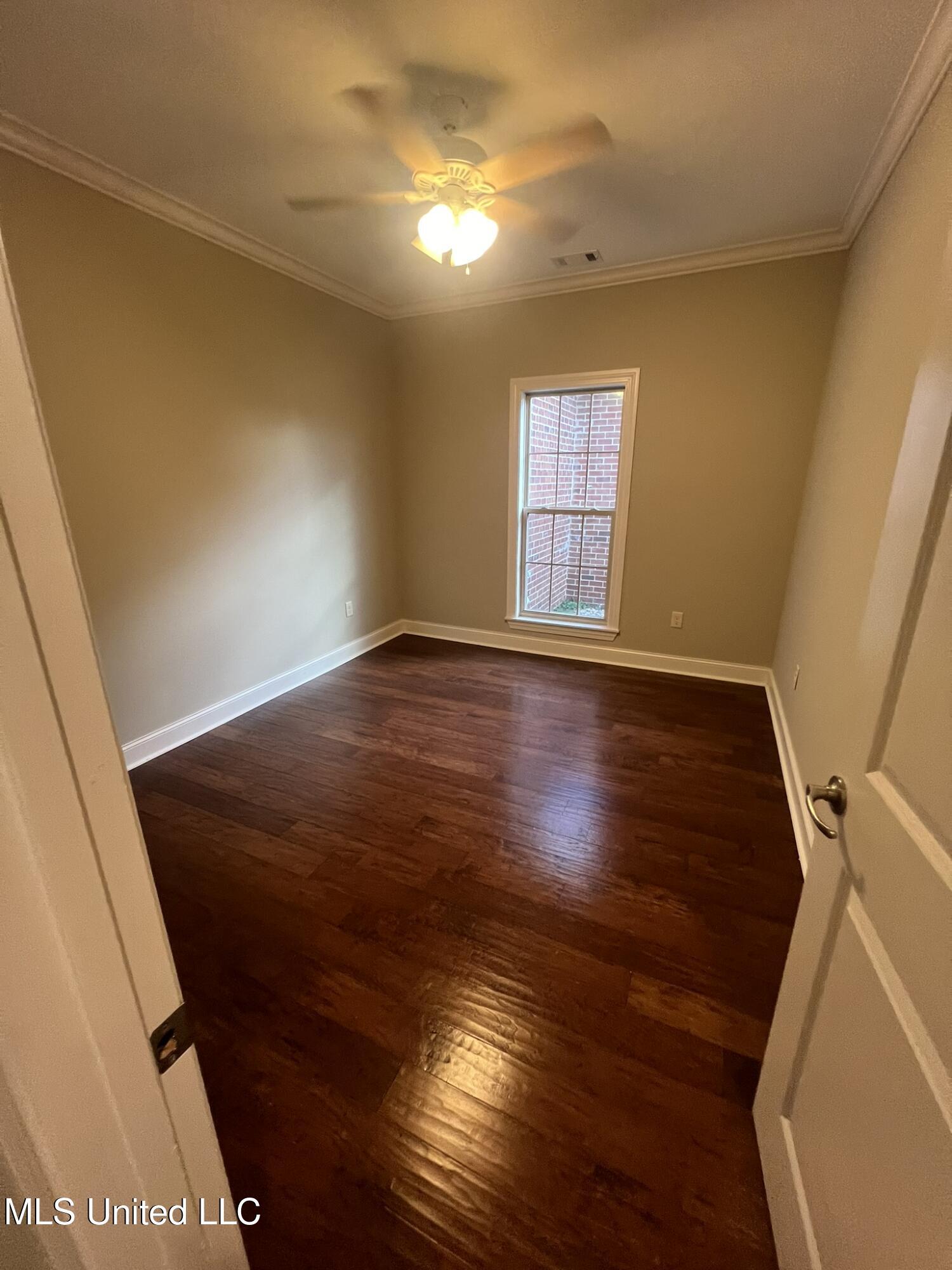 30 Ashburn Woods Avenue Property Photo 26