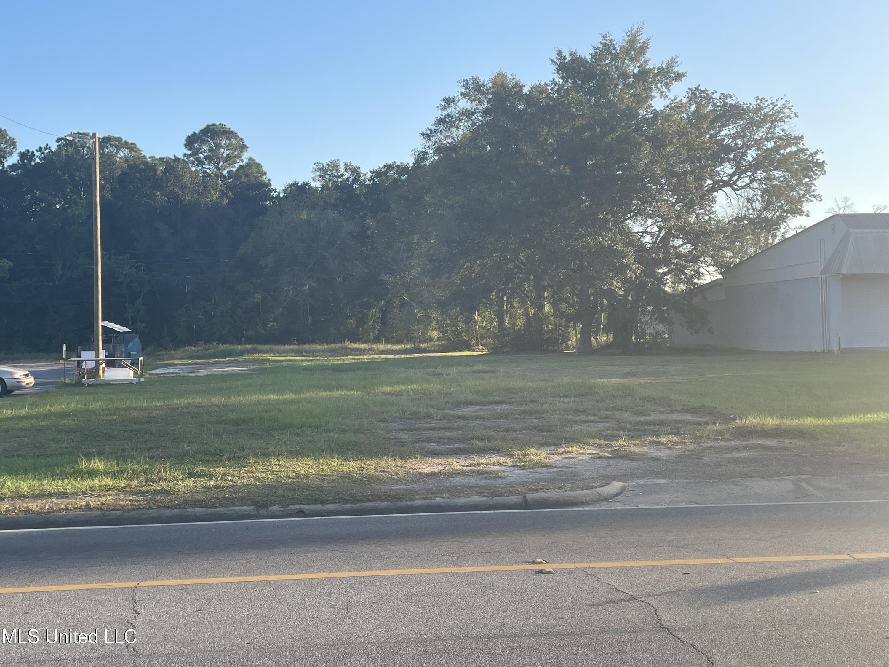 Old Mobile Avenue Property Photo 1
