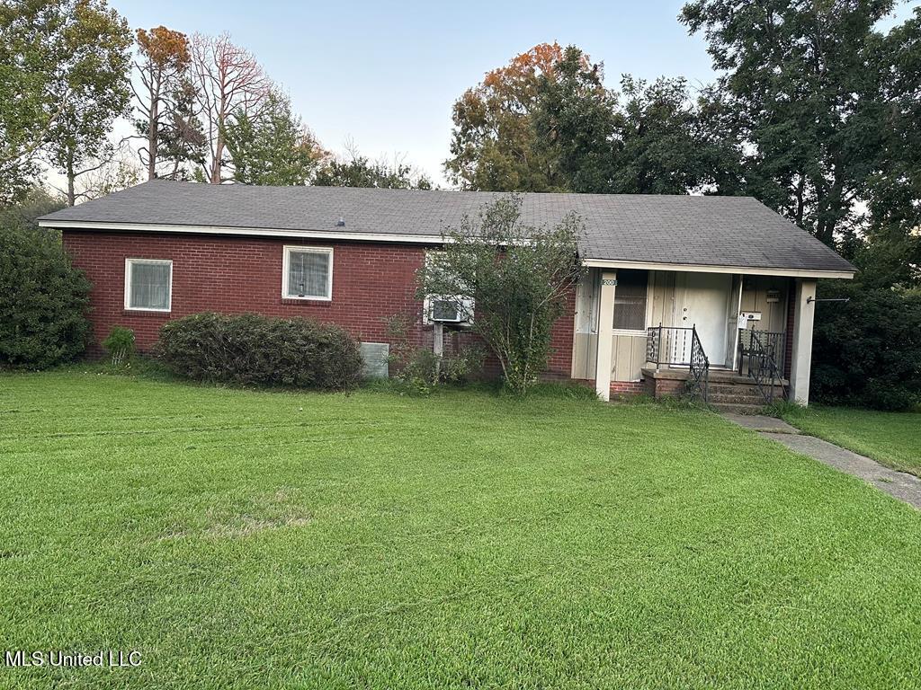 200 Cedar Street Property Photo 1