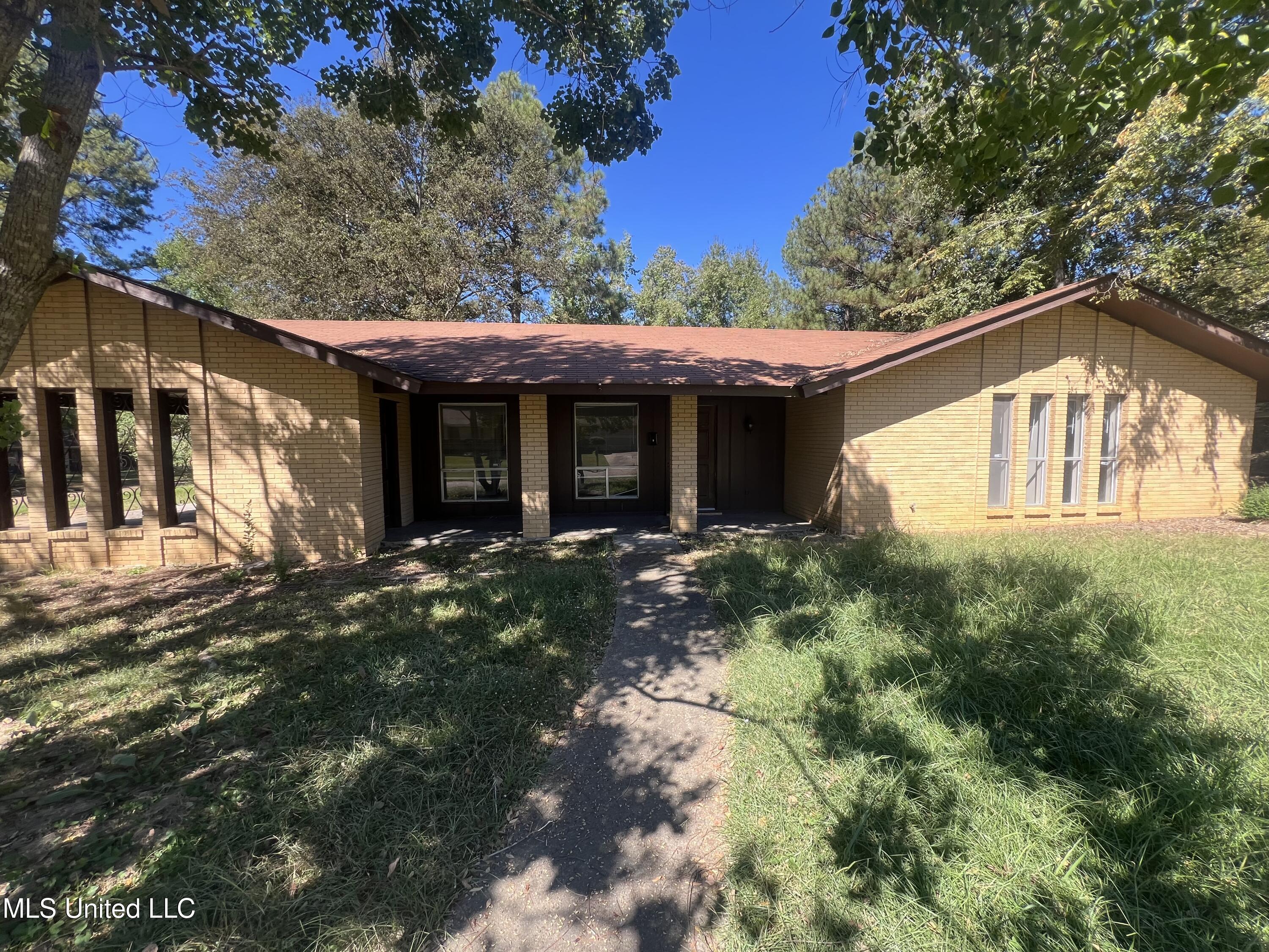 4224 Cypress Drive Property Photo 1