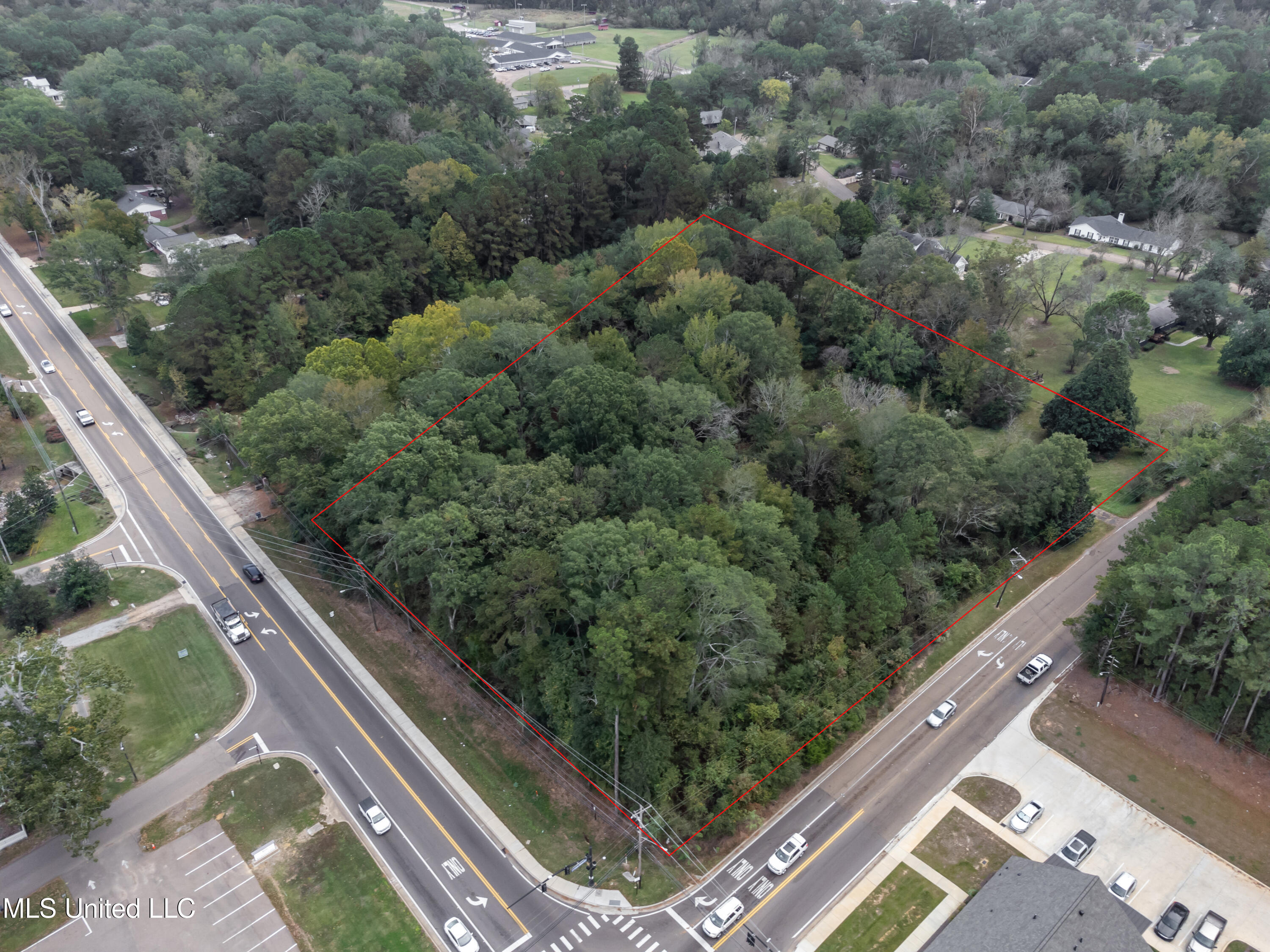 1 E Government Street Property Photo 5