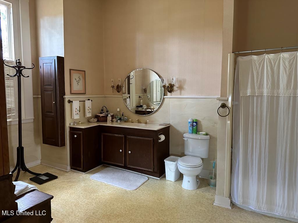 621 Washington Street Property Photo 18