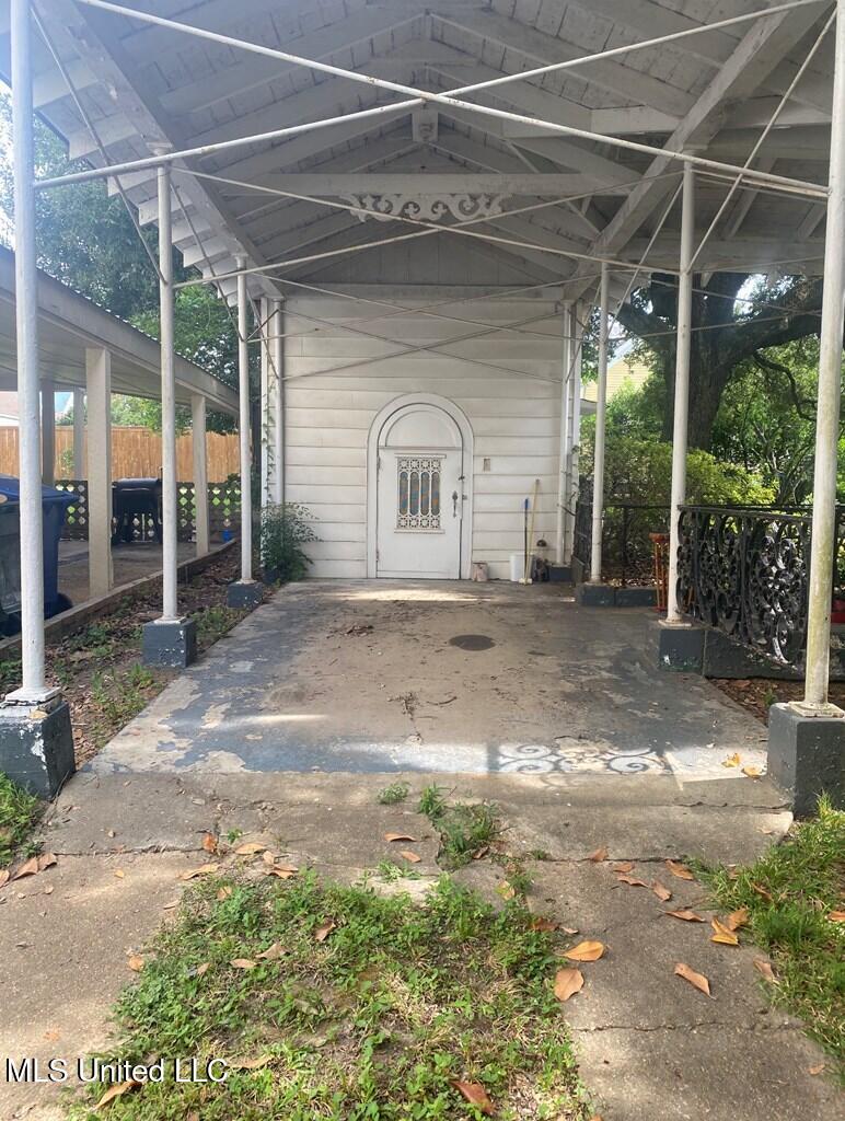 621 Washington Street Property Photo 24
