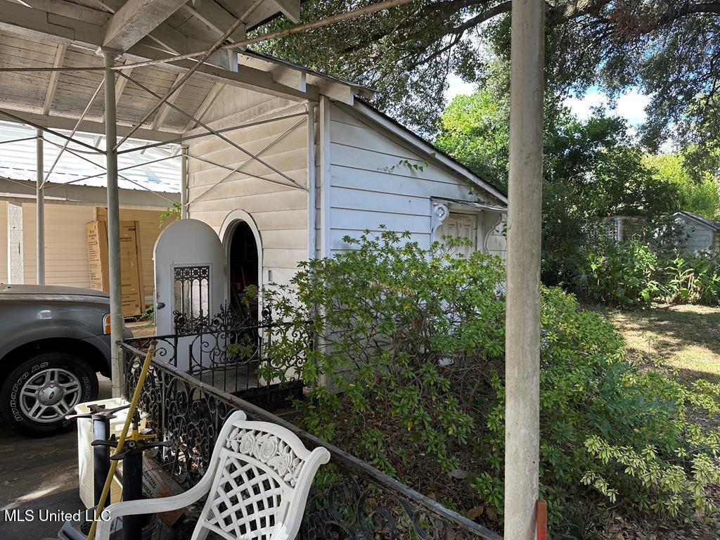 621 Washington Street Property Photo 29