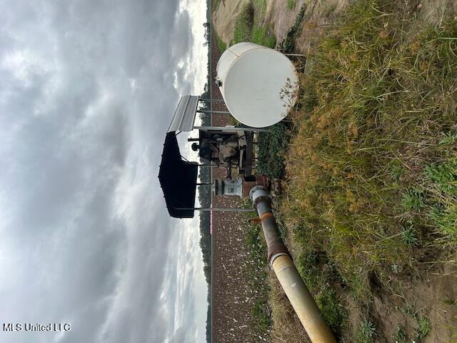 Sunrise Road Property Photo 8