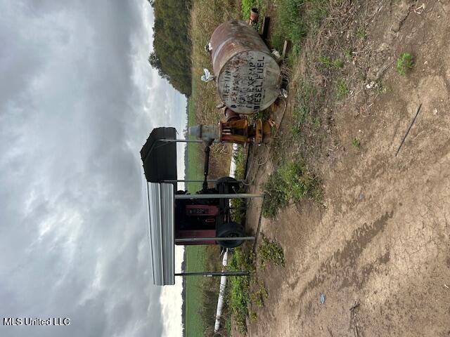 Sunrise Road Property Photo 9