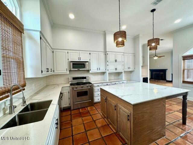 821 Washington Street Property Photo 22