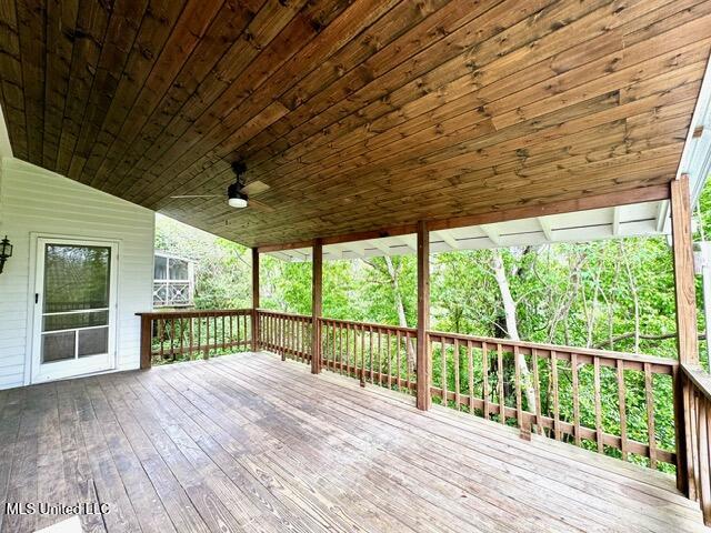821 Washington Street Property Photo 30