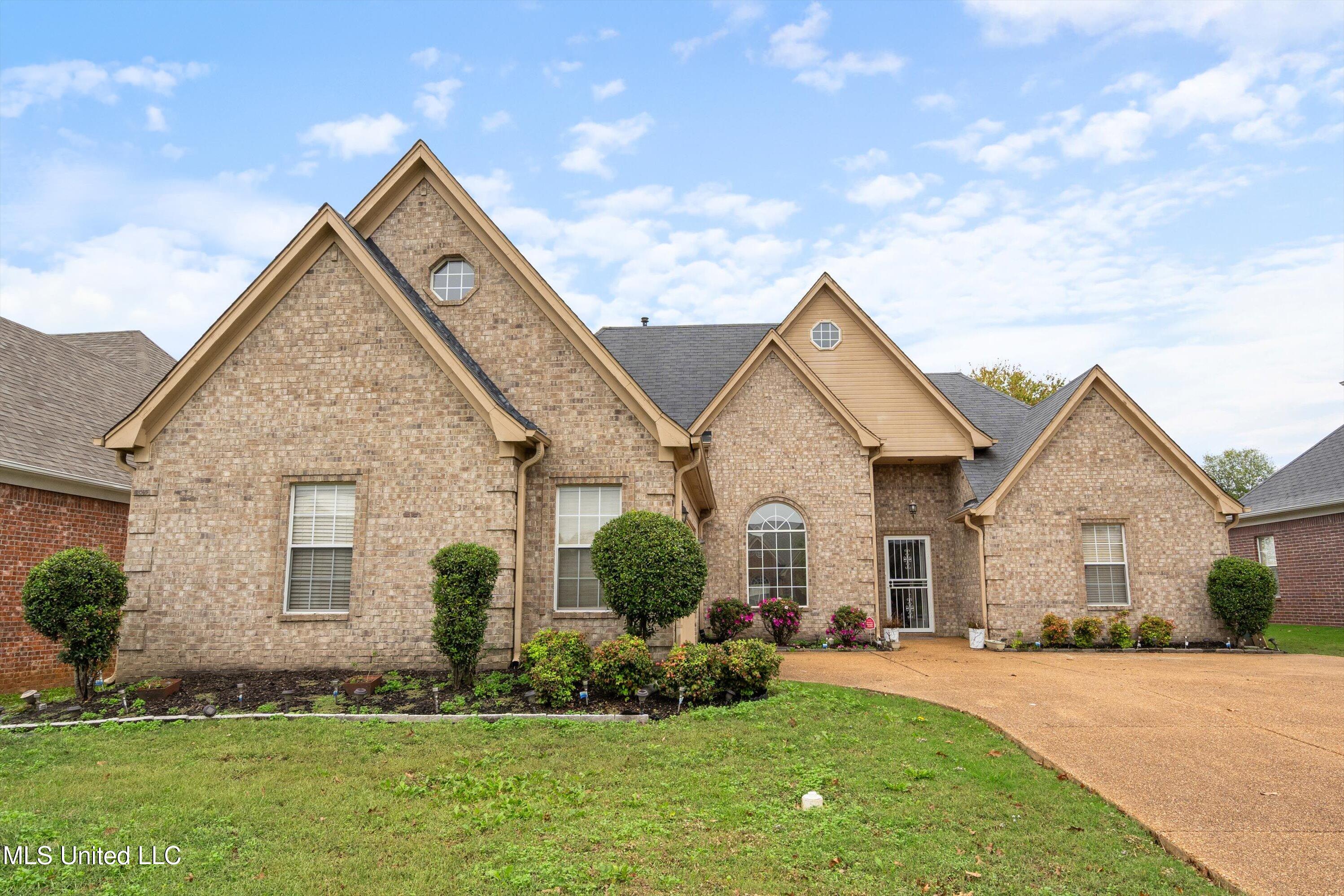 5547 Amanda Belle Property Image