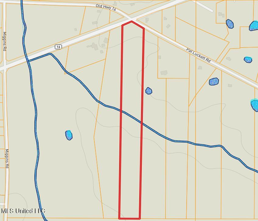 Highway 16 Property Photo 11