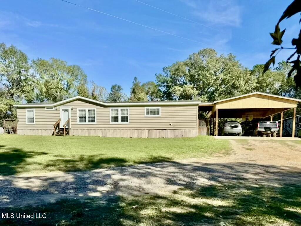 719 Kingston Road Property Photo 1