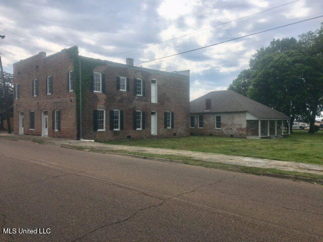 103 Jefferson Street Property Photo 5
