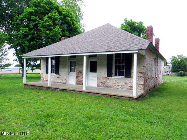 103 Jefferson Street Property Photo 8