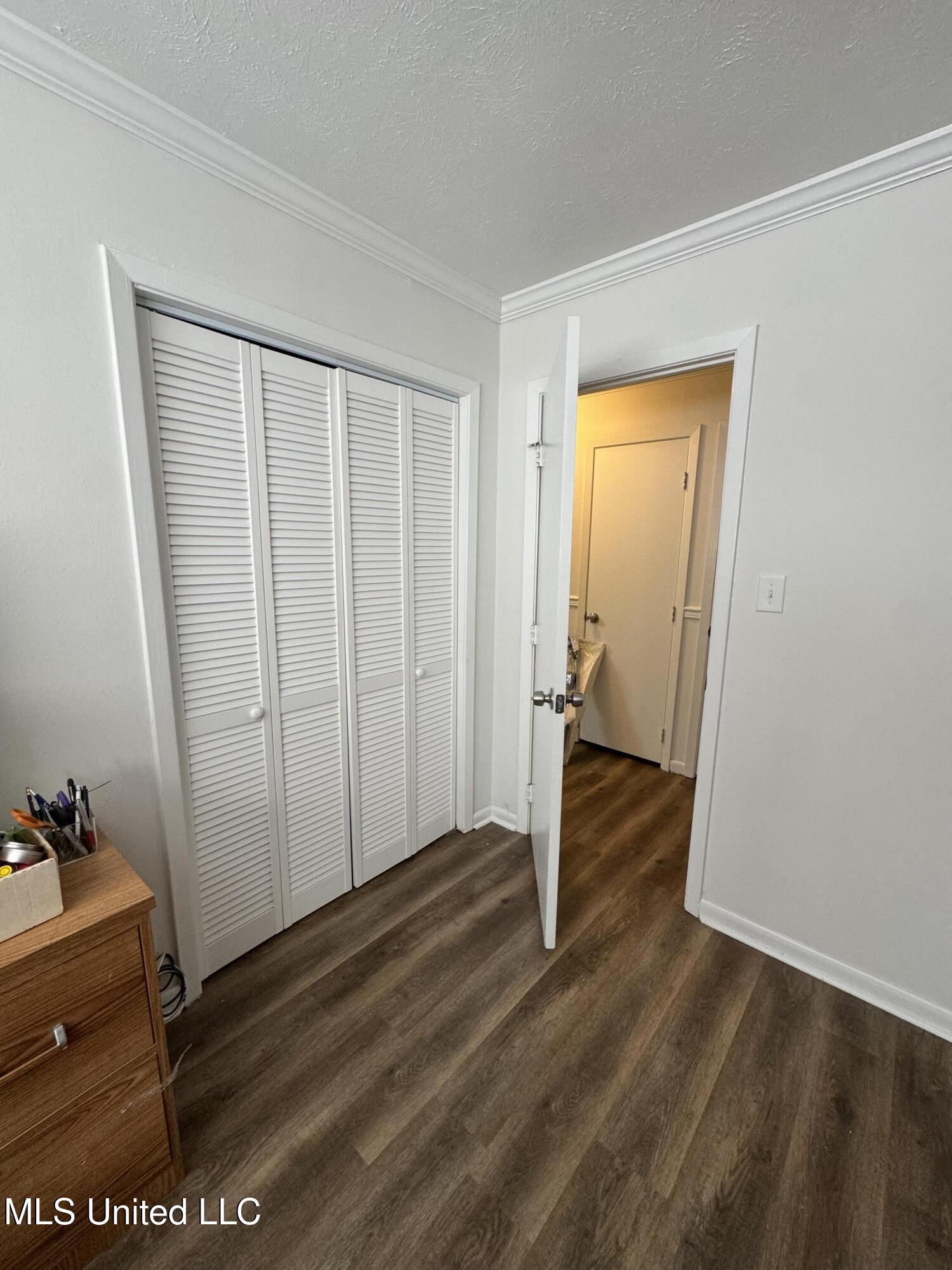 319 Margaret Avenue Property Photo 7