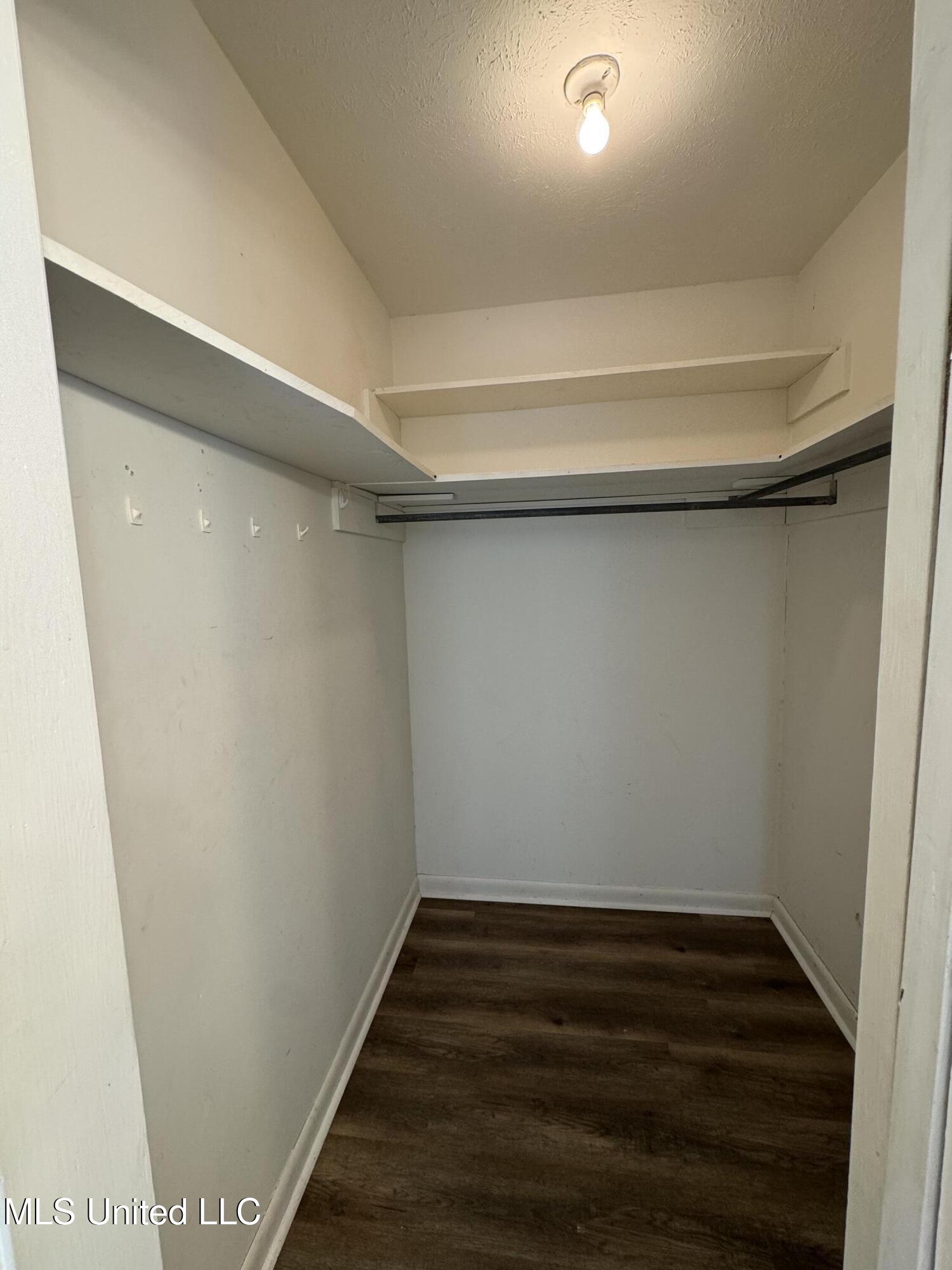 319 Margaret Avenue Property Photo 14