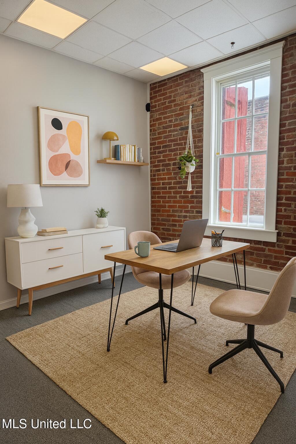 109 N State Street Property Photo 55