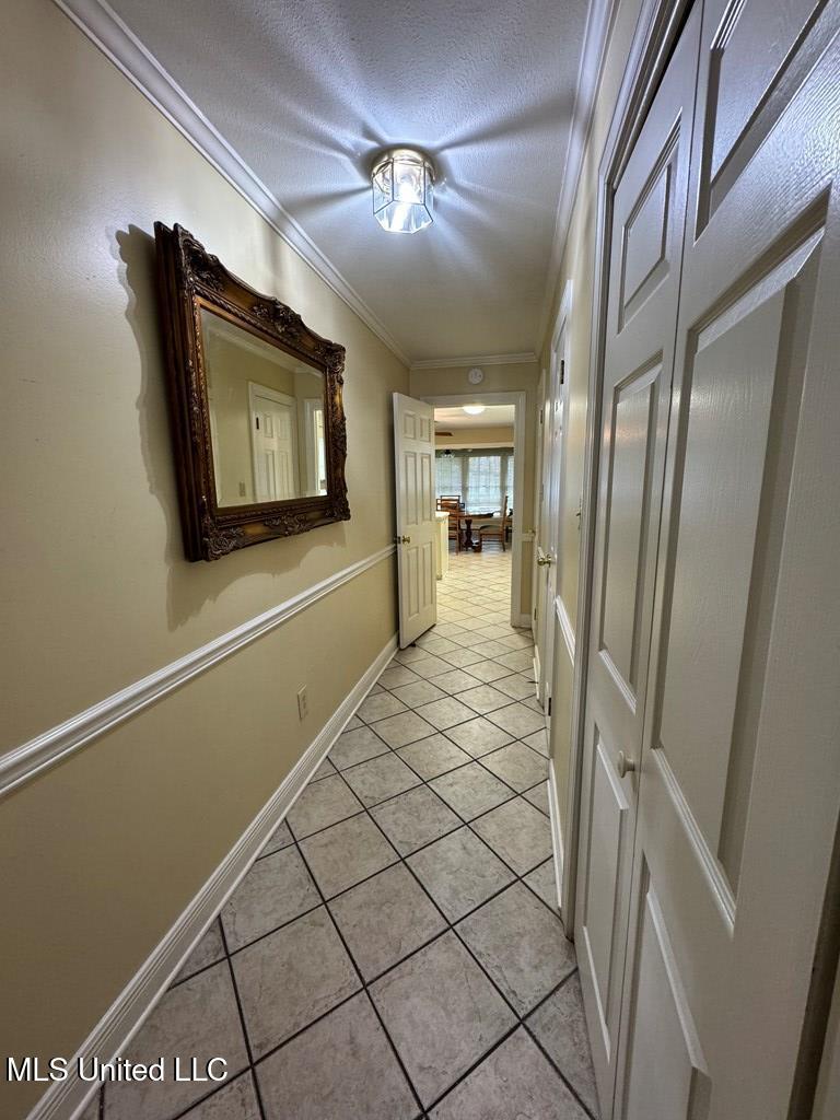 1035 Highway 568 Property Photo 12
